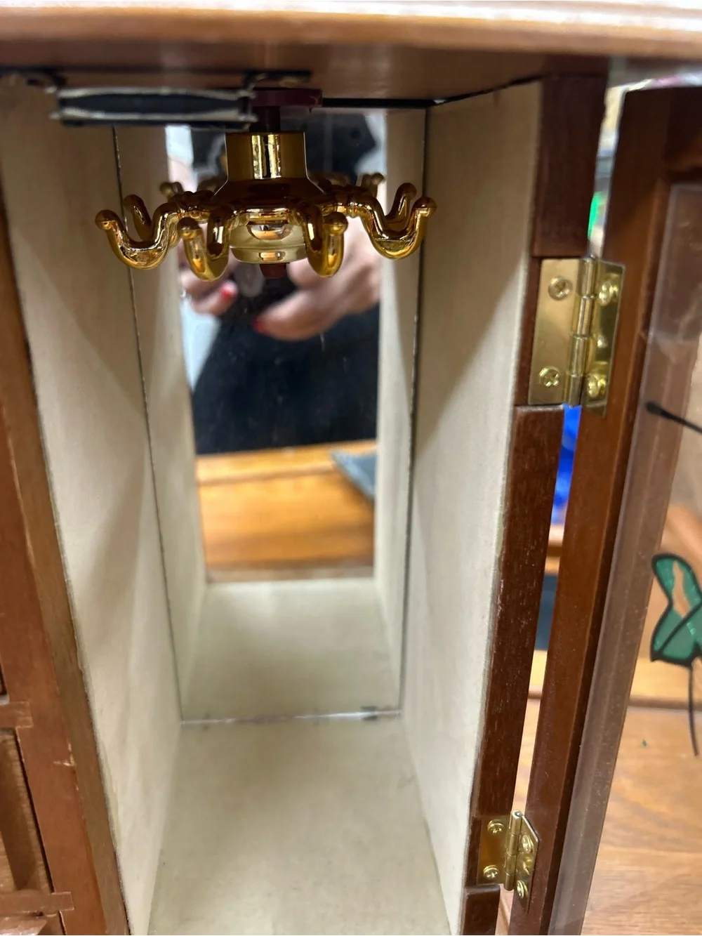 N/A brown wooden